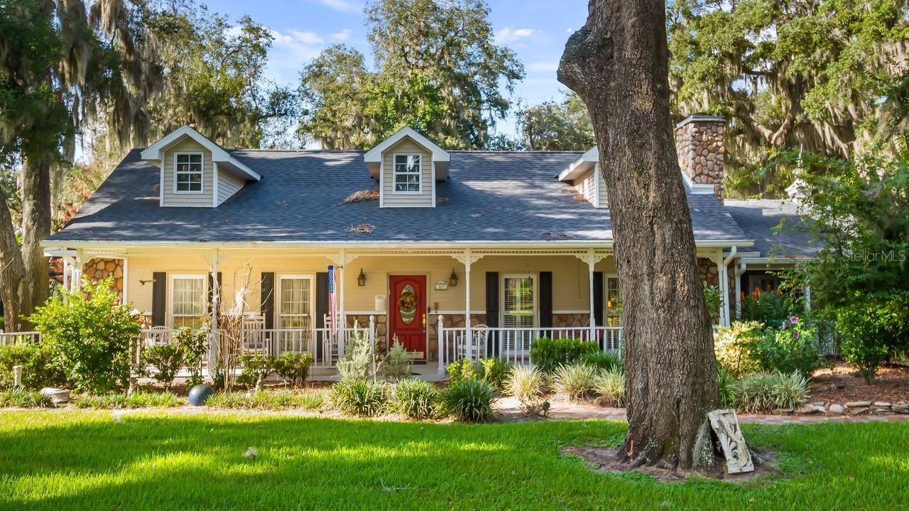 403 Mission Ln., Howey In The Hills, FL 34737