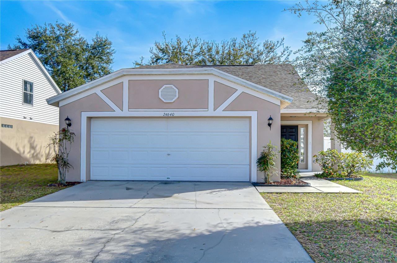 24640 Siena Dr., Lutz, FL 33559