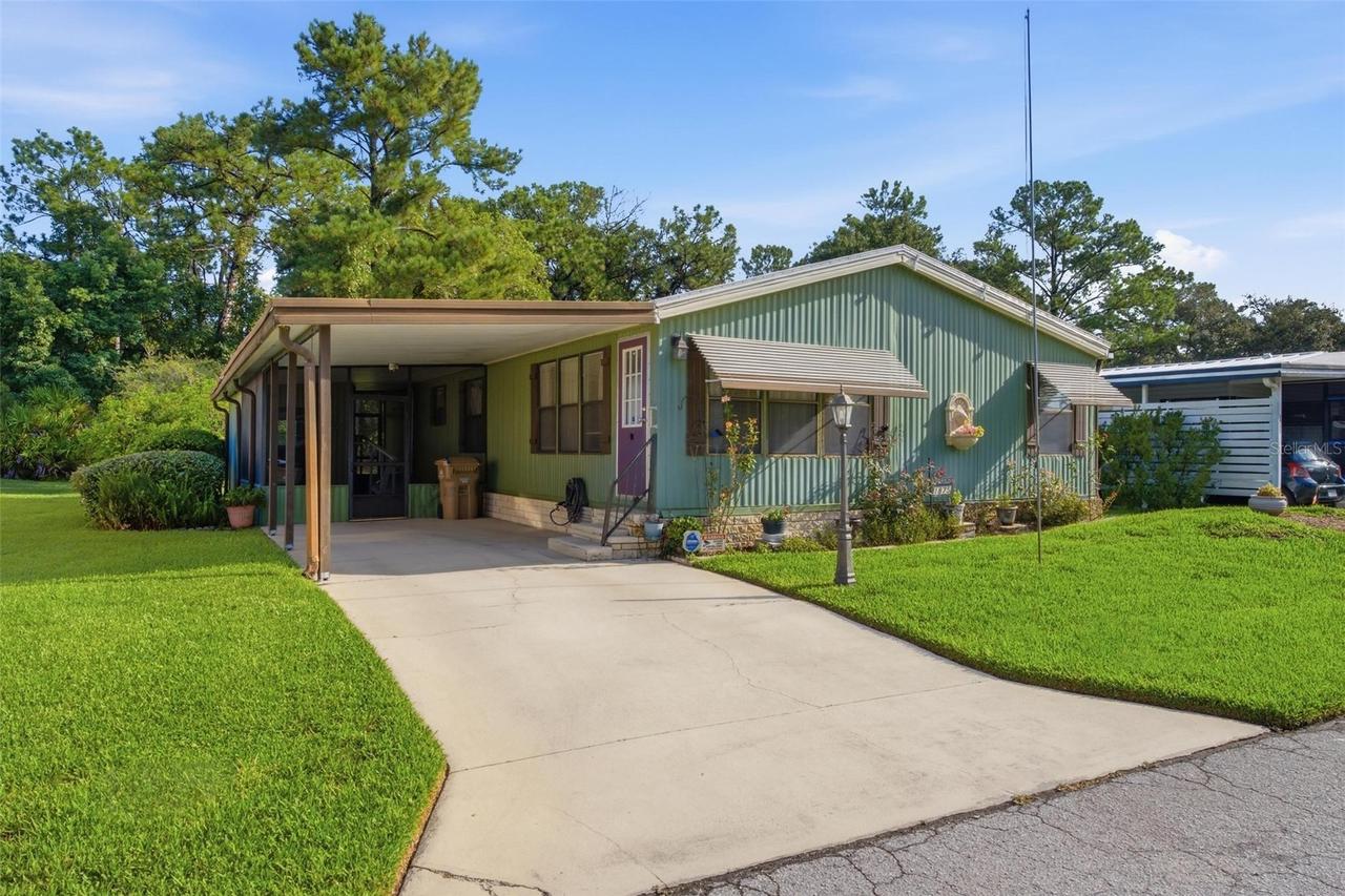 1875 Stacey Dr., Mount Dora, FL 32757