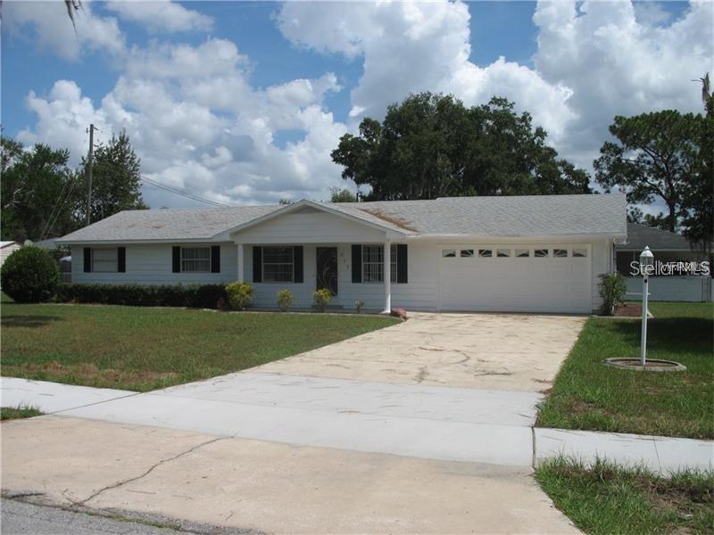 803 Haselton St., Eustis, FL 32726