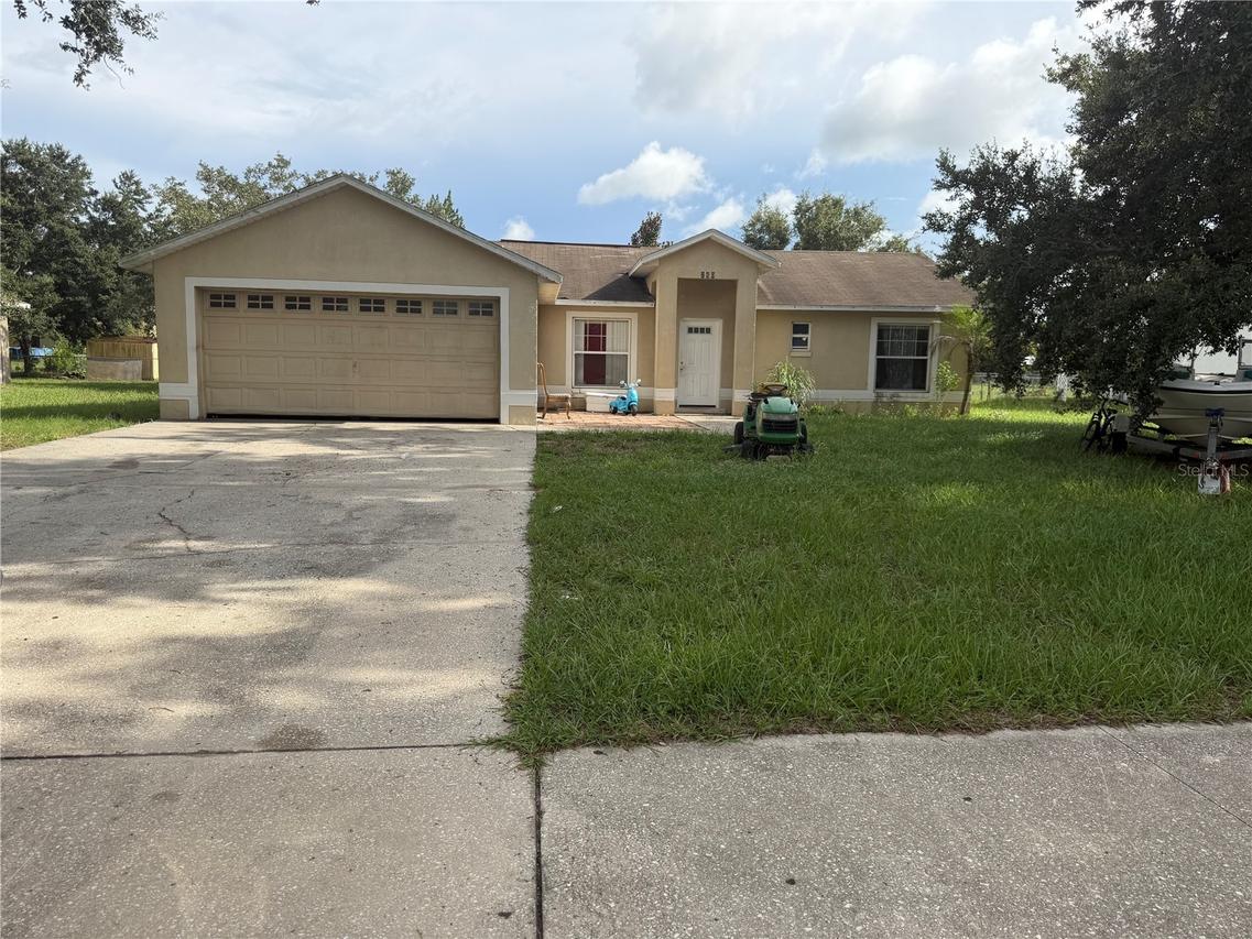260 Boca Ciega Rd., Mascotte, FL 34753