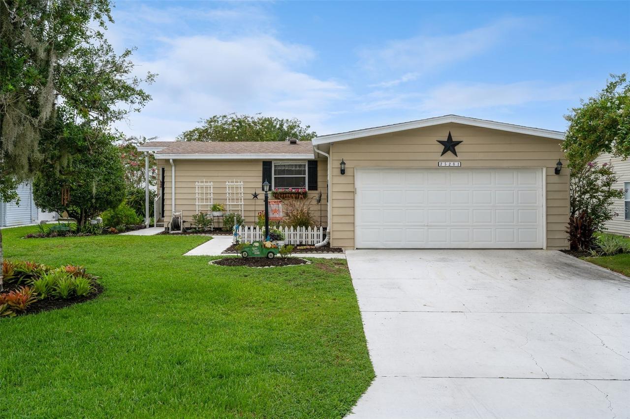 25201 Clifford Hill, Leesburg, FL 34748