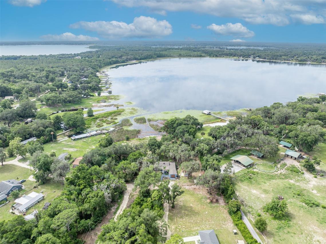 000 SE 105th Ter., Ocklawaha, FL 32179