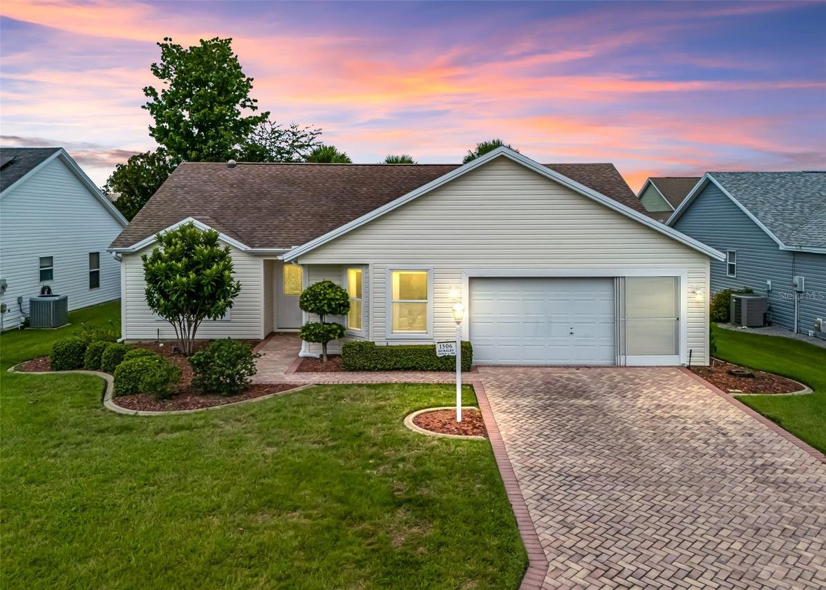 1506 Aquino Ln., The Villages, FL 32159