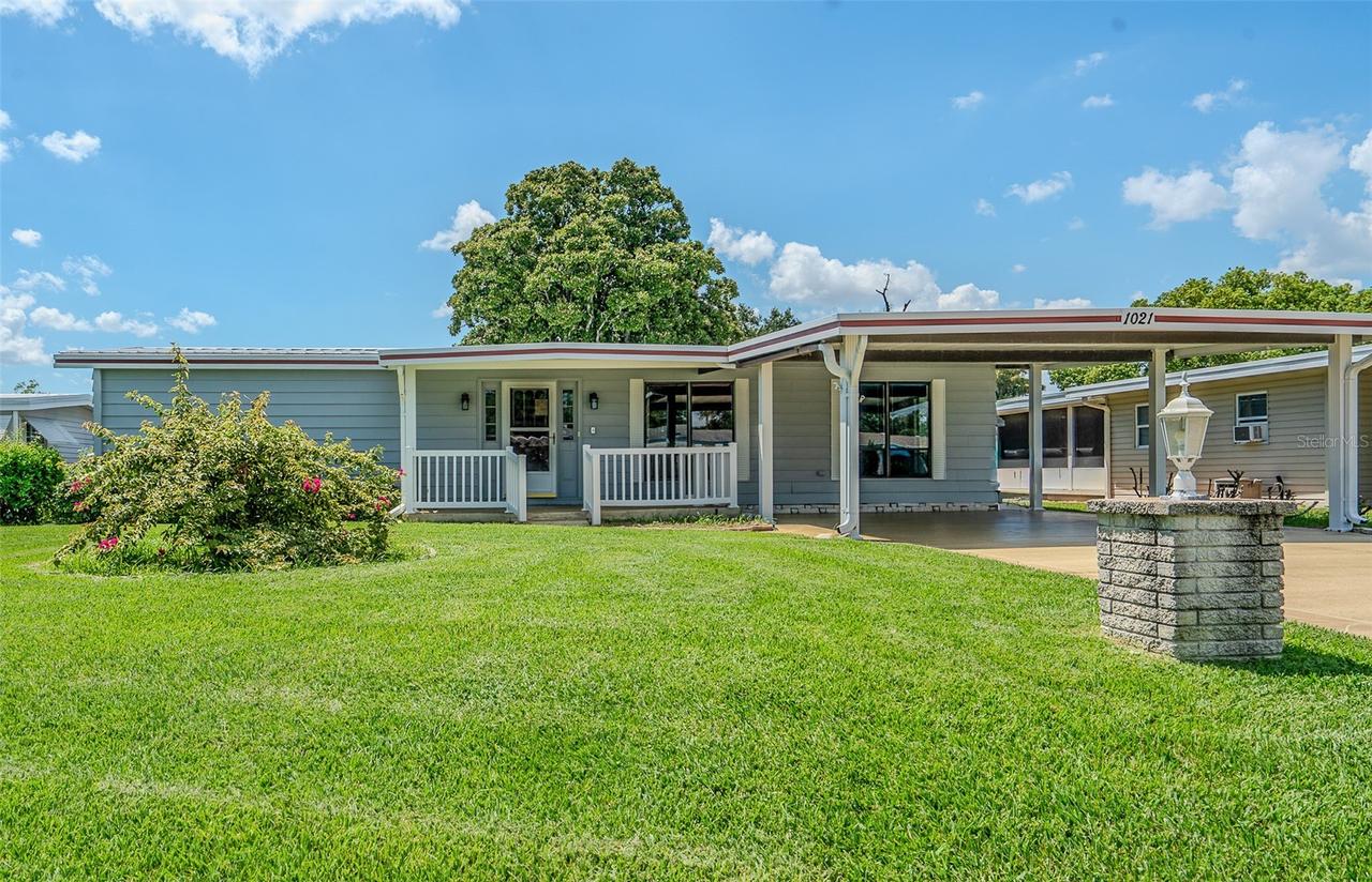 1021 Hilltop Rd., Tavares, FL 32778