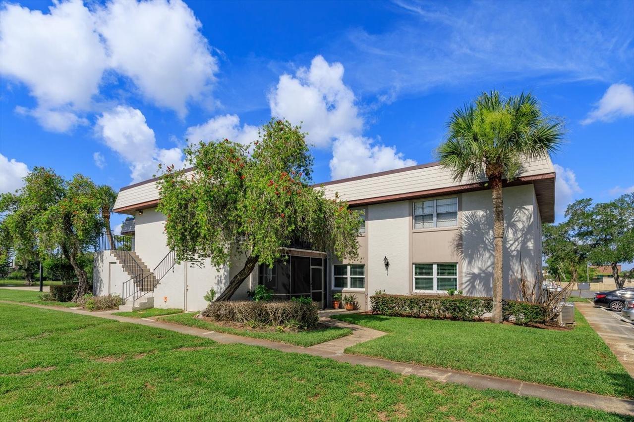 27 Windtree Ln. #102, Winter Garden, FL 34787