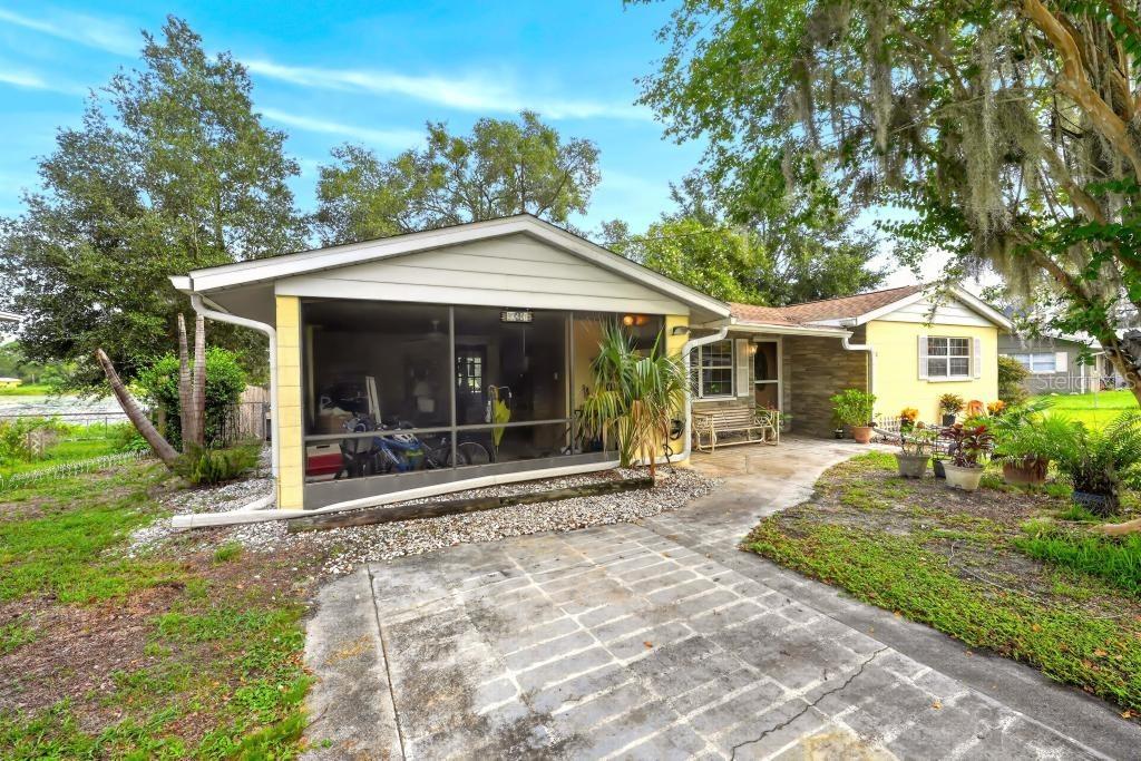 37401 Turner Dr., Umatilla, FL 32784