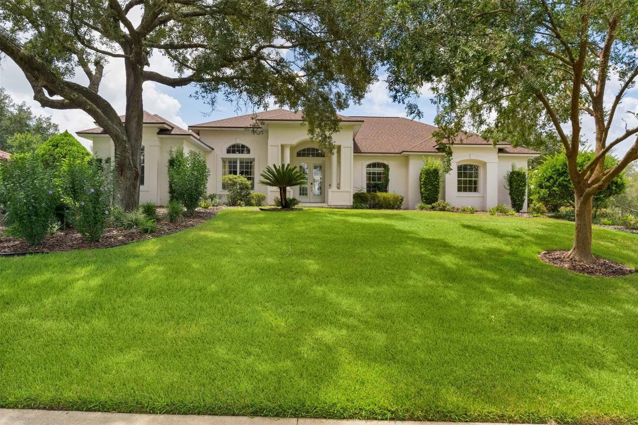 39407 Treeline Dr., Lady Lake, FL 32159