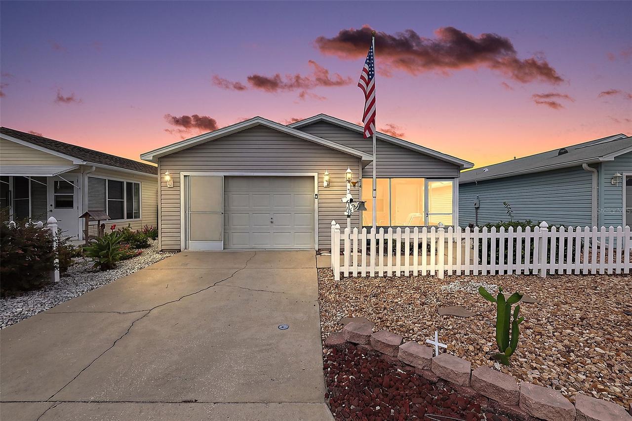 214 Montoya Dr., The Villages, FL 32159