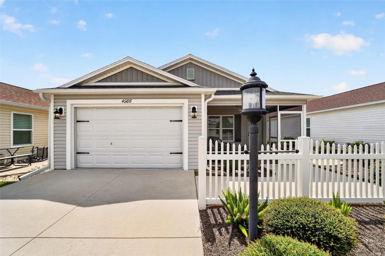 4986 Ellie Ln., The Villages, FL 32163
