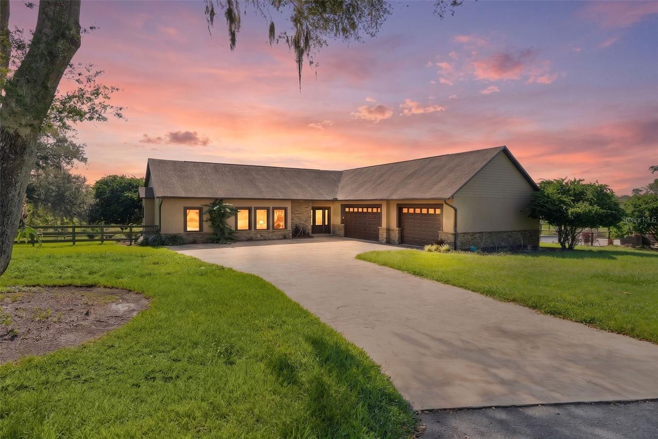 16215 Douglas Rd., Groveland, FL 34736