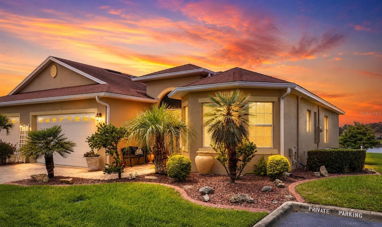 10086 Ketch Kay Ln., Oxford, FL 34484