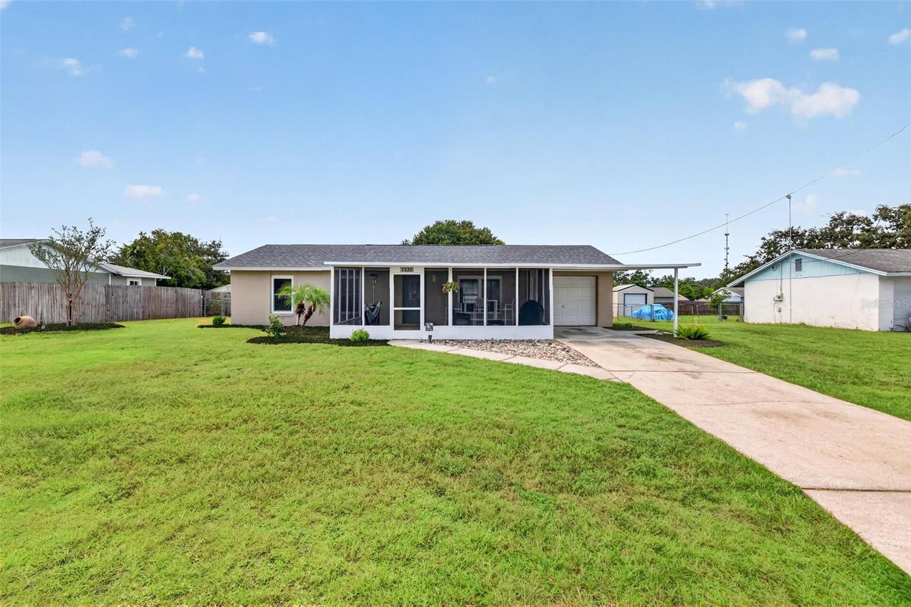 1233 Padgett Cir., Lady Lake, FL 32159