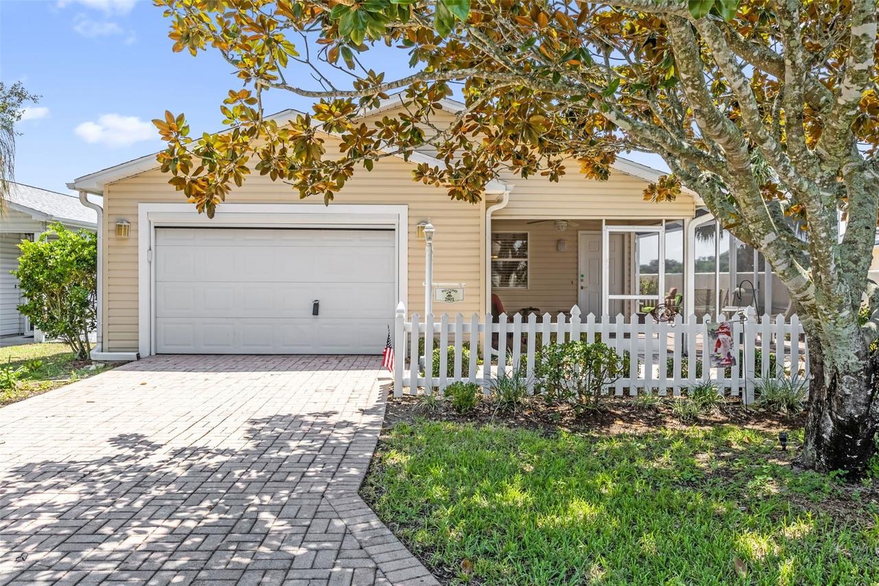 2801 Barboza Dr., The Villages, FL 32162