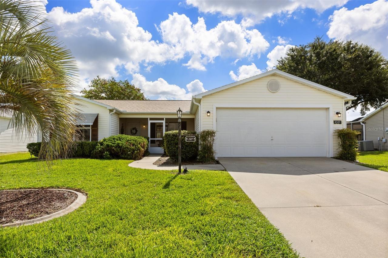 2527 Botello Ave., The Villages, FL 32162