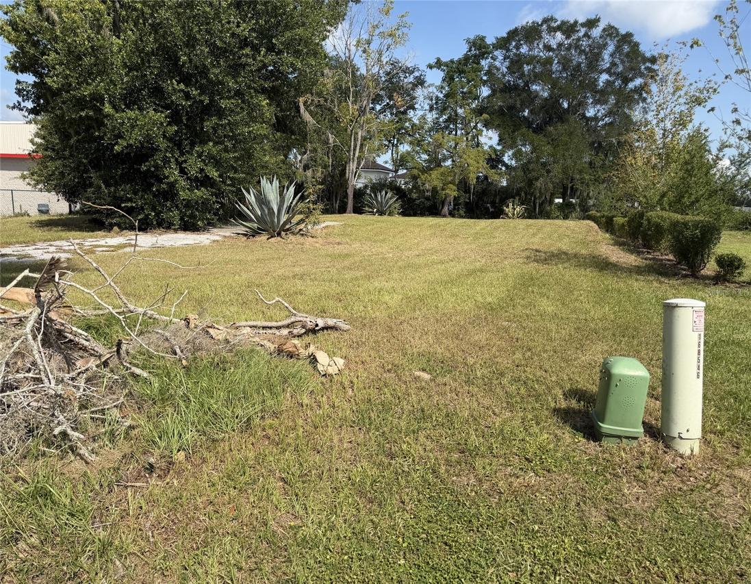 121 W Lemon St., Lady Lake, FL 32159