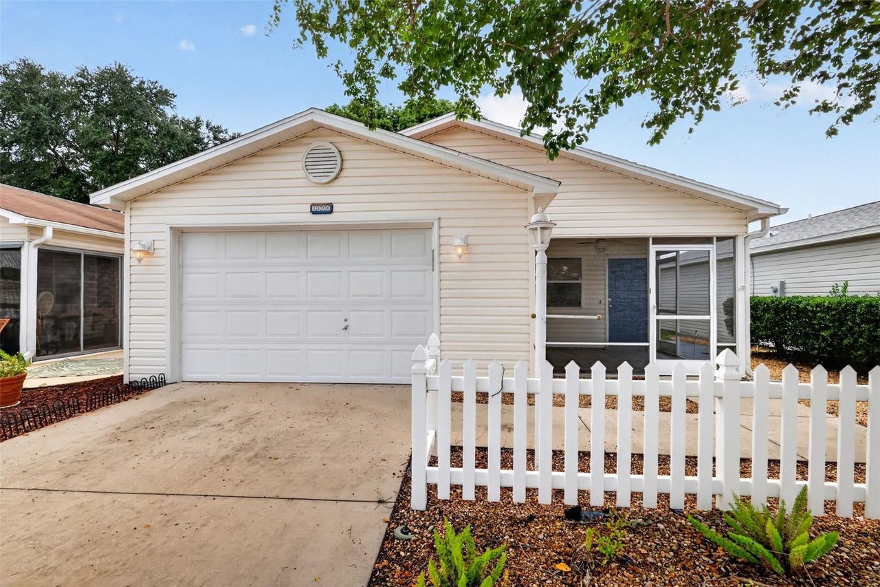 1606 Campos Dr., The Villages, FL 32162