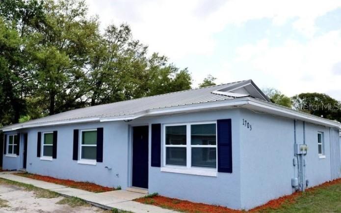 1703 Birchwood Cir., Leesburg, FL 34748
