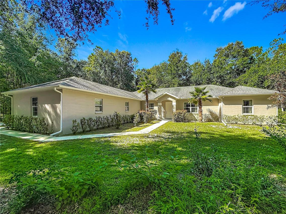 10620 NE 104th Cir., Oxford, FL 34484