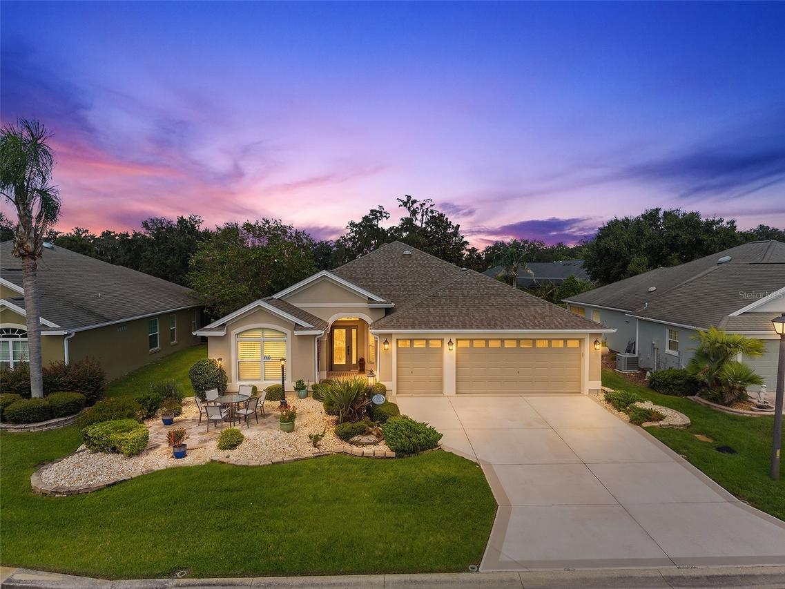 1757 Pennecamp Dr., The Villages, FL 32162