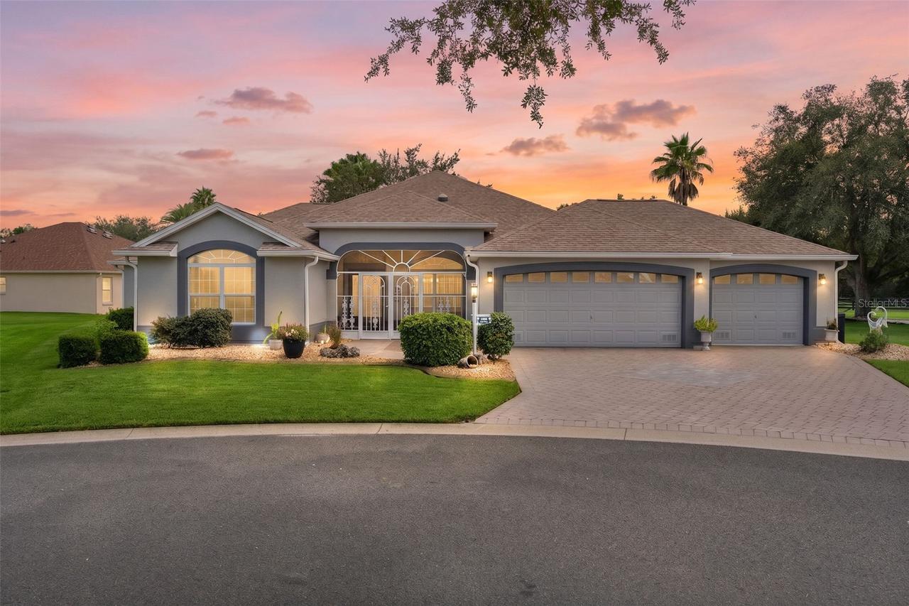 1555 Cope Pl., The Villages, FL 32162