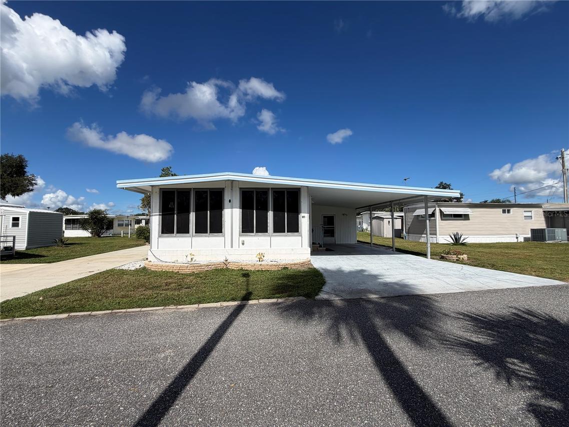 751 Traci Dr., Leesburg, FL 34788