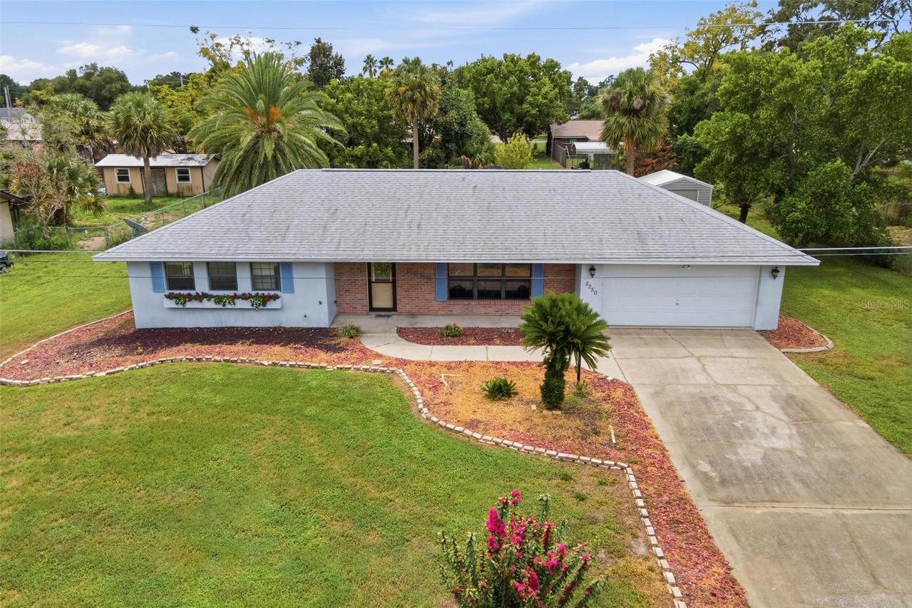 5250 Fredrick Rd., Fruitland Park, FL 34731