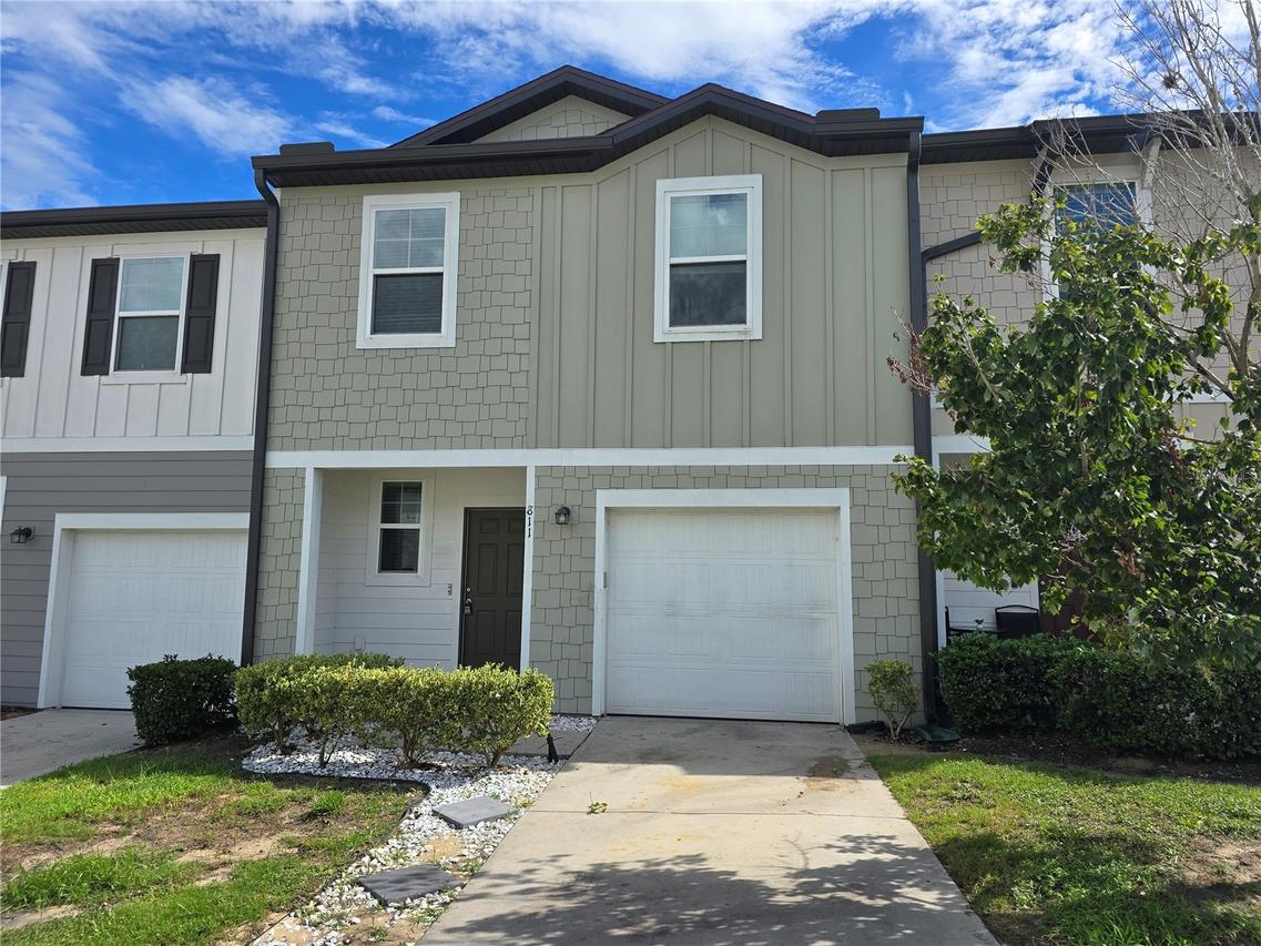 811 Grandin St., Davenport, FL 33837