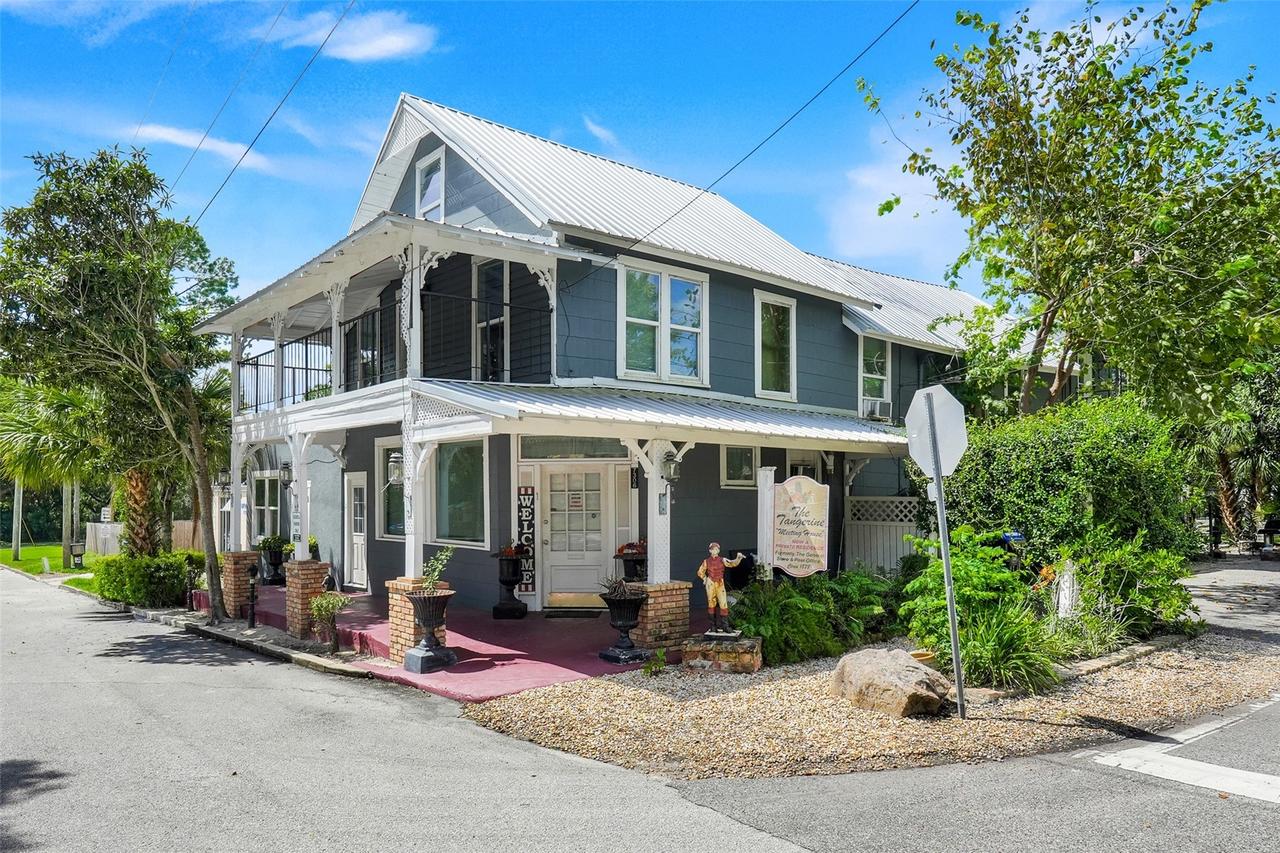 7306 Earlwood Ave., Mount Dora, FL 32757