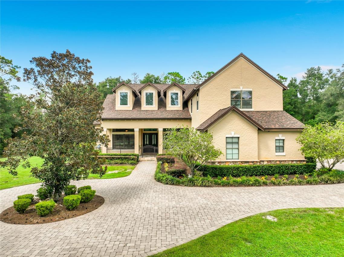 35719 High Pines Dr., Eustis, FL 32736