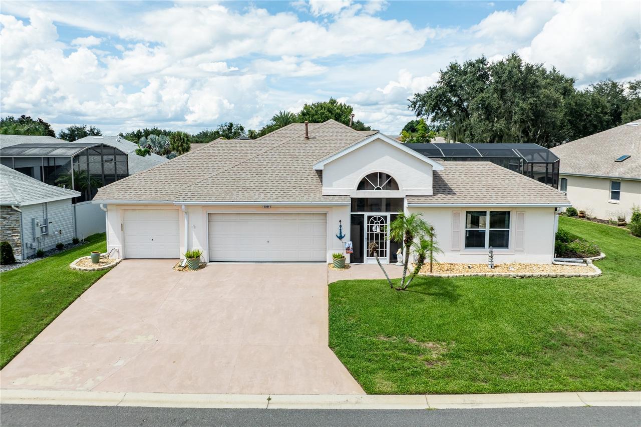 3347 Saratoga Dr., Tavares, FL 32778