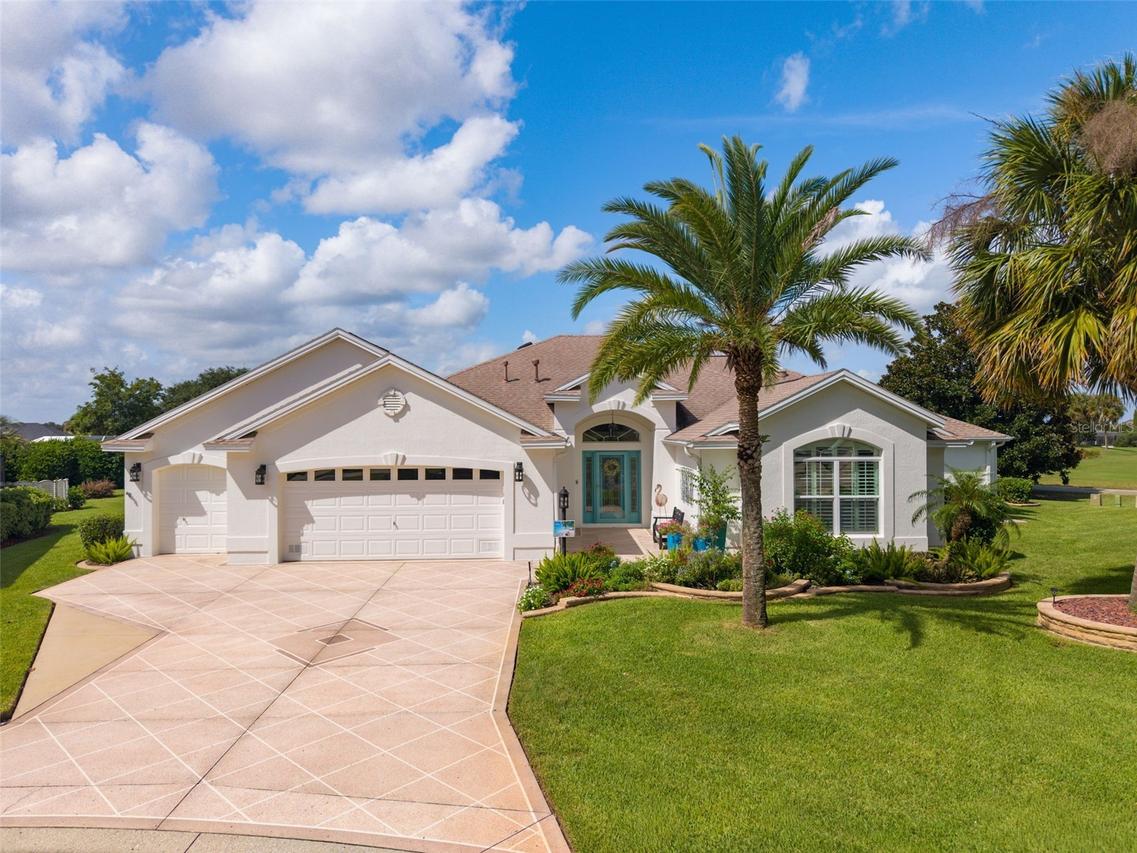 1744 Gist Ct., The Villages, FL 32162