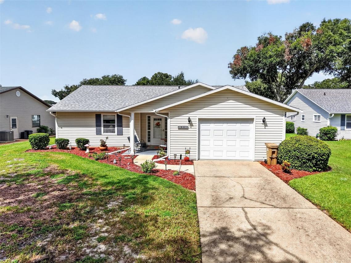 1036 Scotch Pine Ct, Leesburg, FL 34788