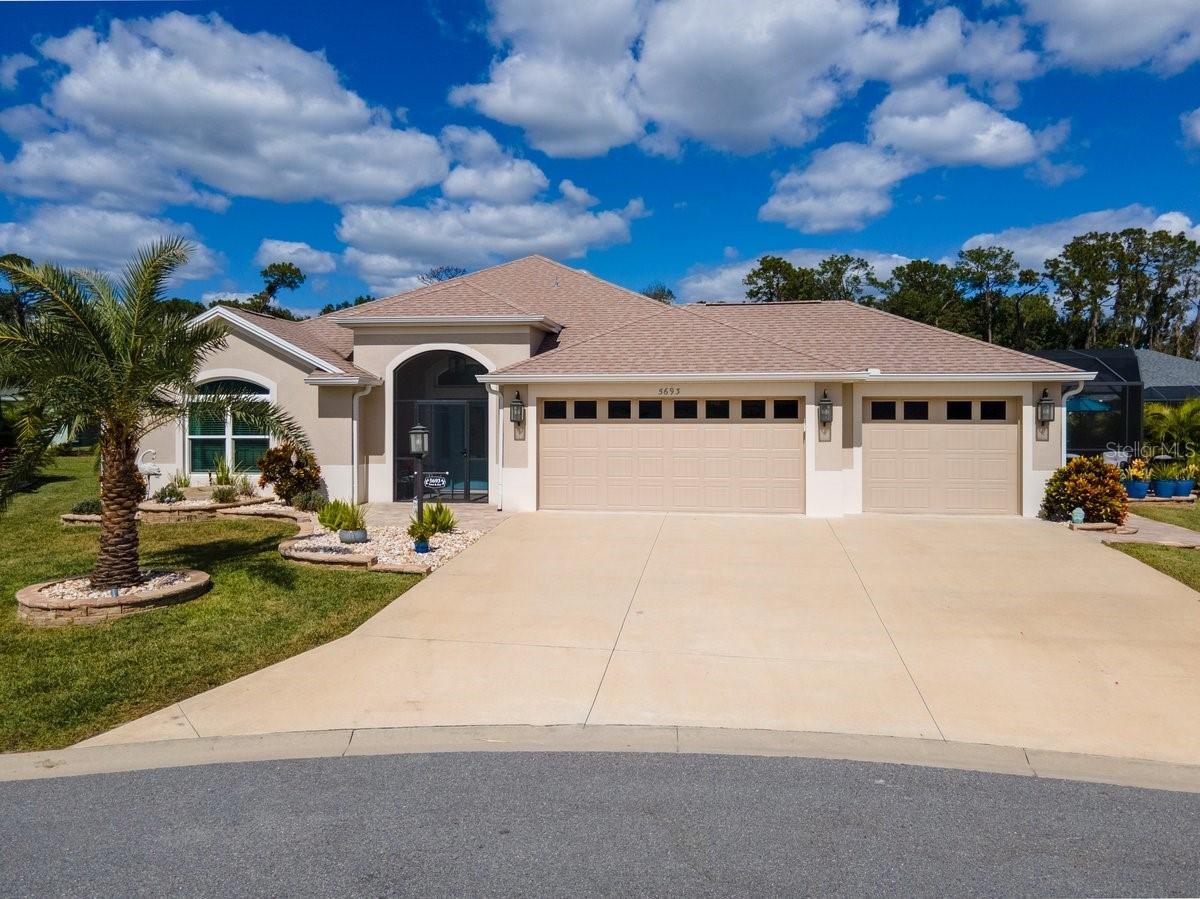 5693 Blanchard Ln., The Villages, FL 32163