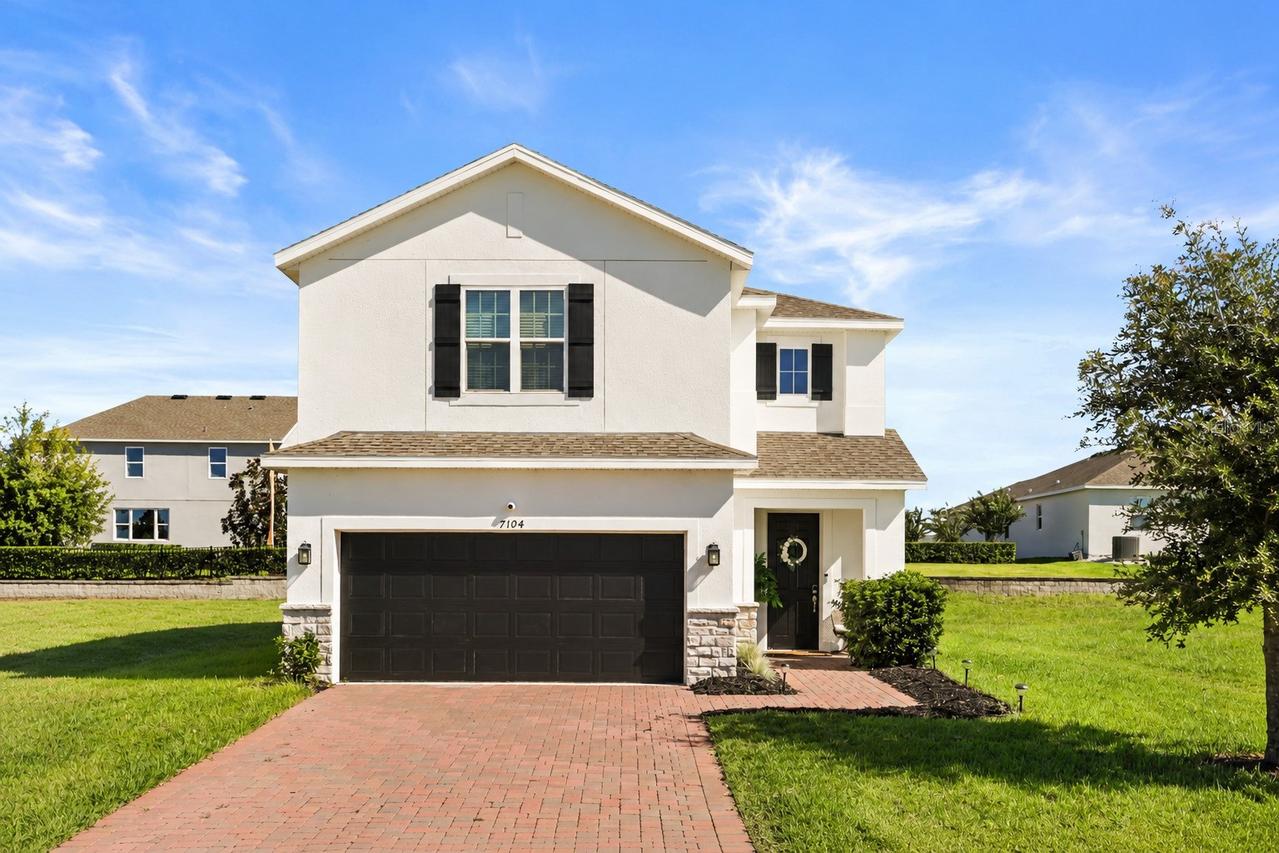 7104 Dilly Lake Ave., Groveland, FL 34736