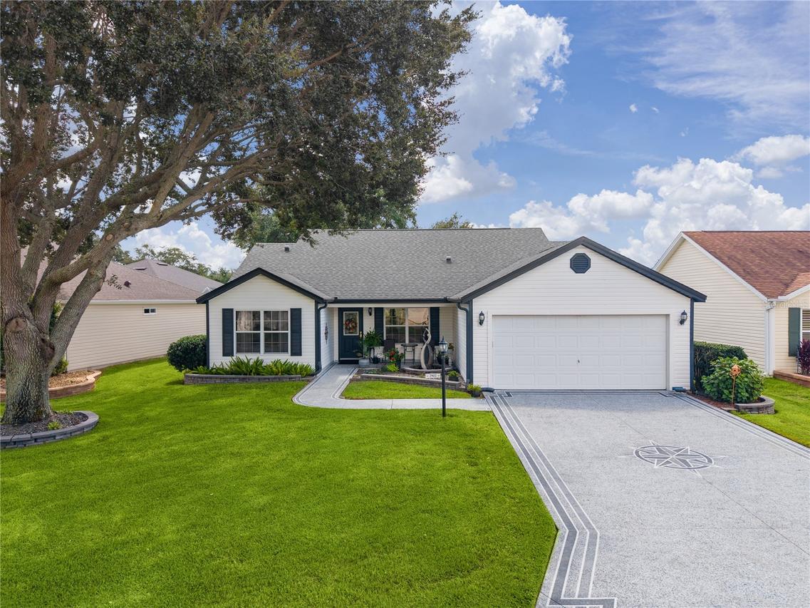 2902 Cheltenham Ct., The Villages, FL 32162