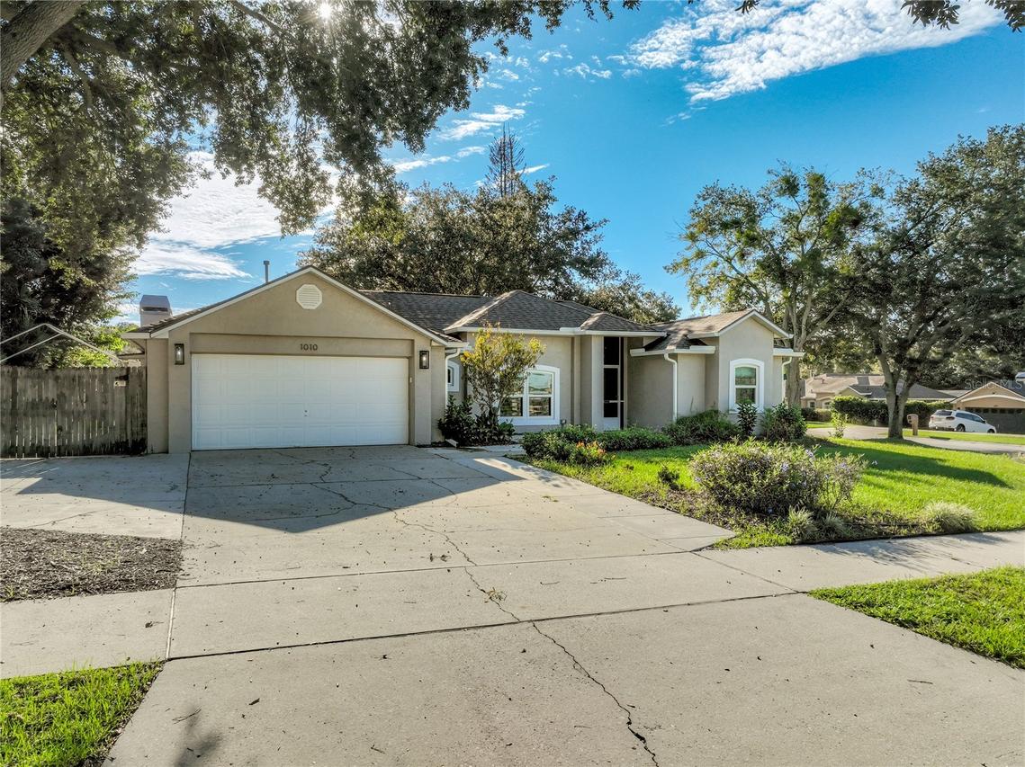 1010 High Ridge Ct., Minneola, FL 34715
