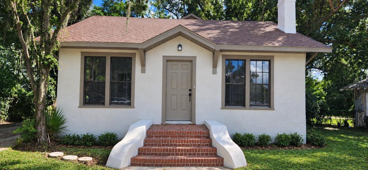 19 E Morningview Dr., Eustis, FL 32726