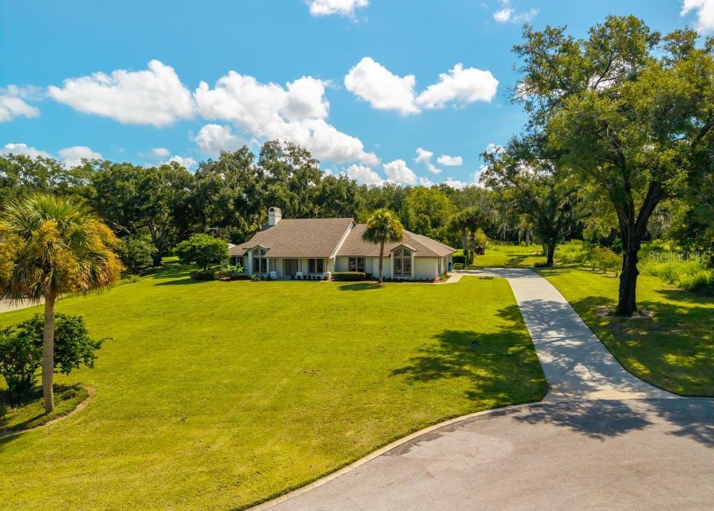 19020 Lake Swatara Rd., Eustis, FL 32726