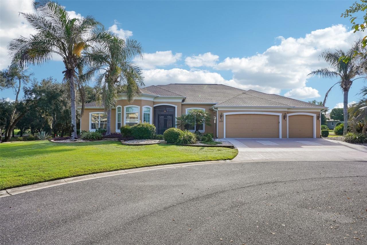2055 Lake Ridge Dr., The Villages, FL 32162