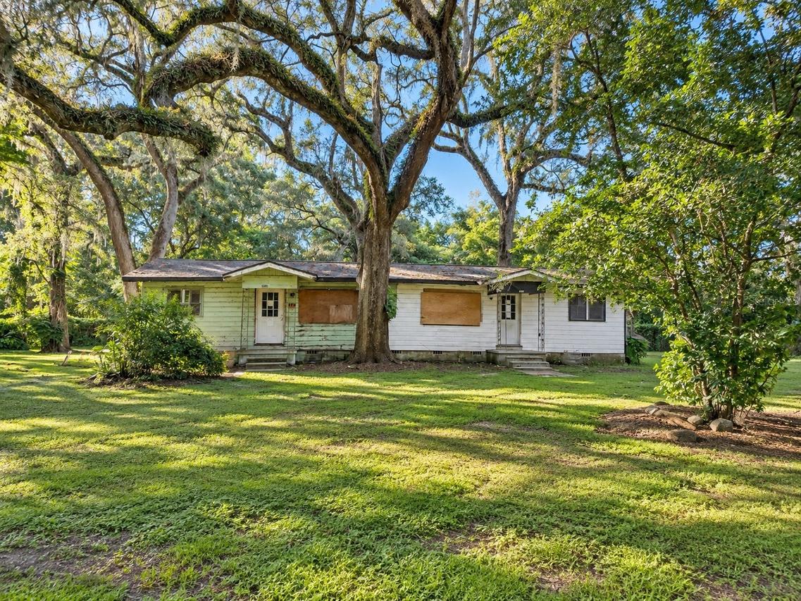 822 Live Oak Dr., Brooksville, FL 34601