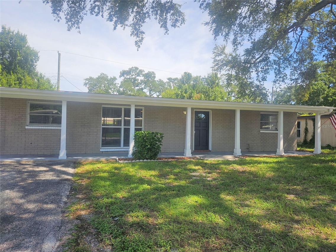2160 Alemanda Dr., Clearwater, FL 33764