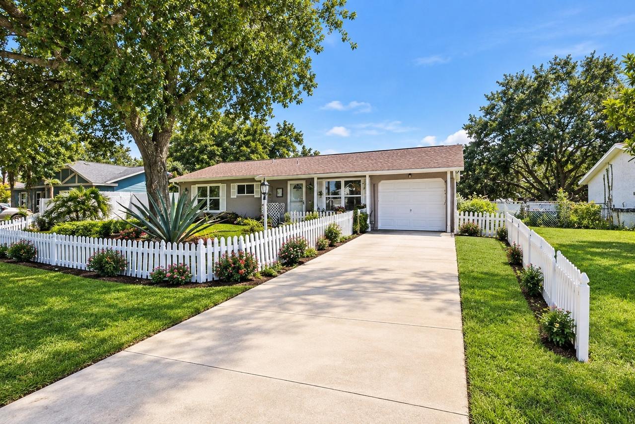 35 Hickory Track Way, Ocala, FL 34472