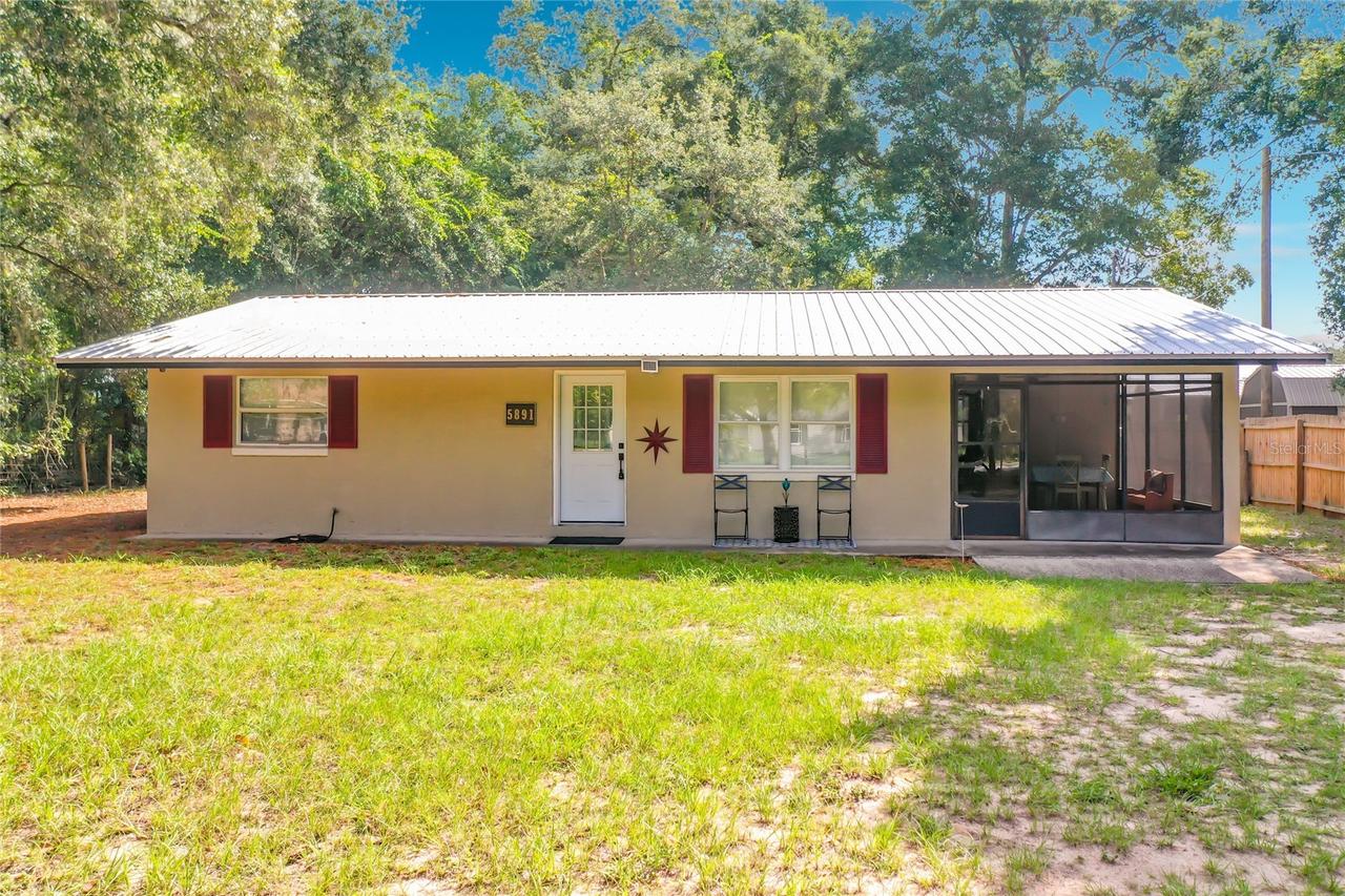 5891 SE 171st Ct., Ocklawaha, FL 32179