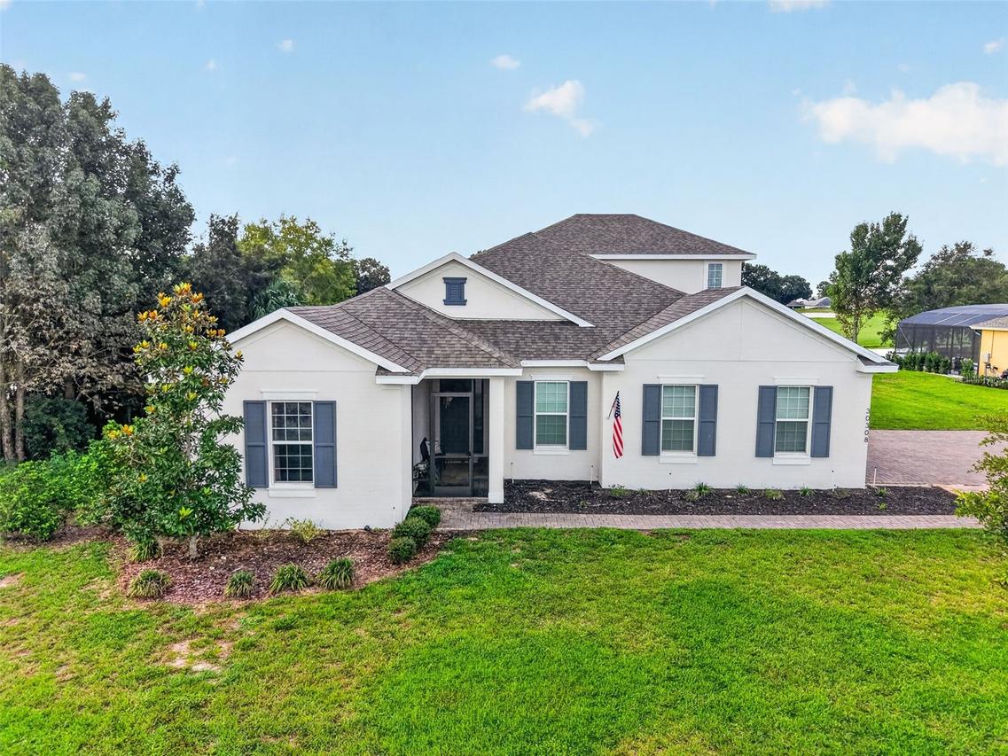 30308 Island Club Dr., Tavares, FL 32778