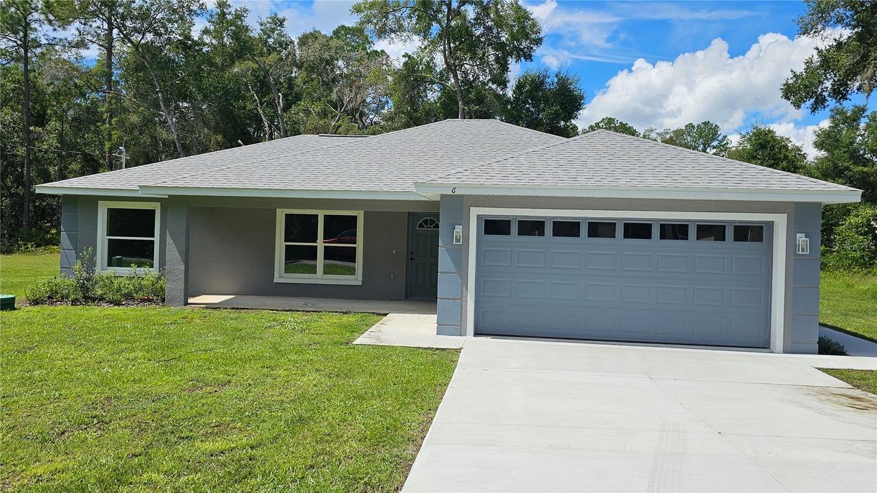 6 Bay Pass Ter., Ocklawaha, FL 32179
