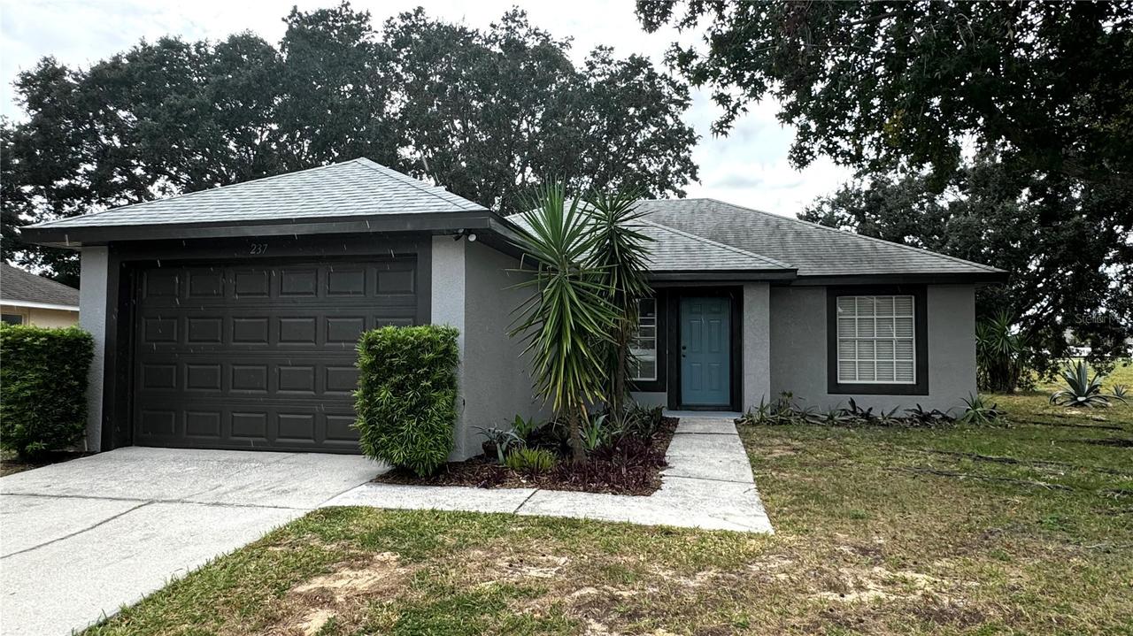 237 Walpole Loop, Davenport, FL 33897