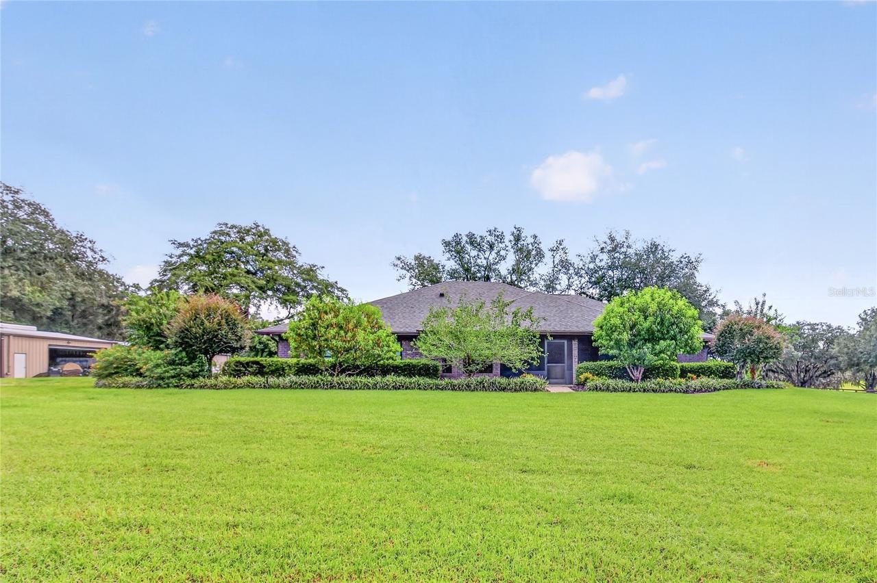 38224 Journey Ln., Lady Lake, FL 32159