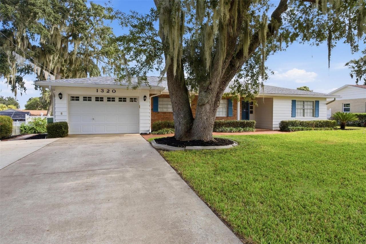 1320 Lee Ct., Leesburg, FL 34748