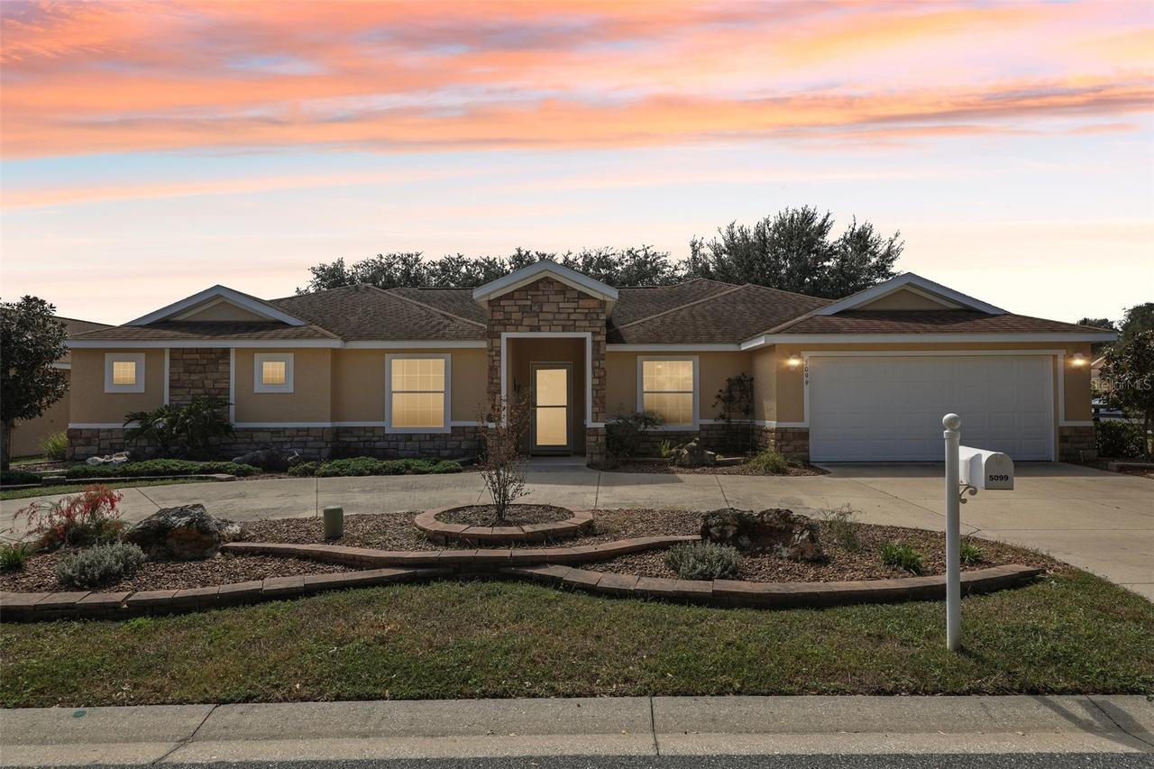 5099 NE 124th Pl., Oxford, FL 34484